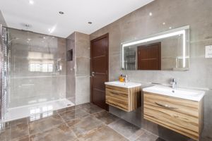 Photo 14- click for photo gallery